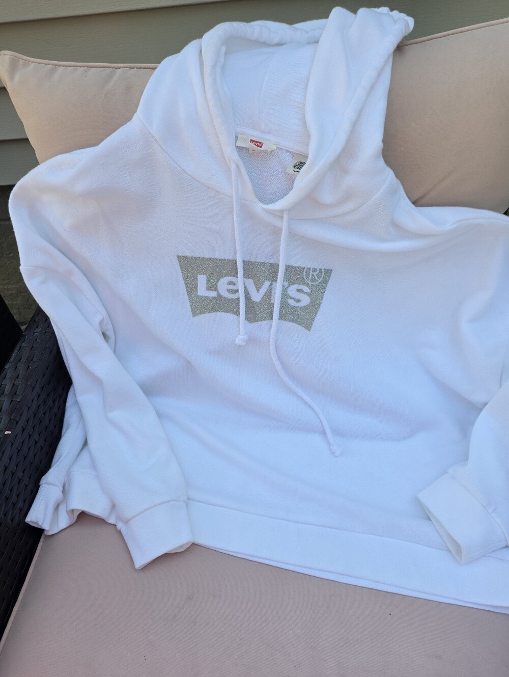 Levi's Women's White Logo Hoodie XL
